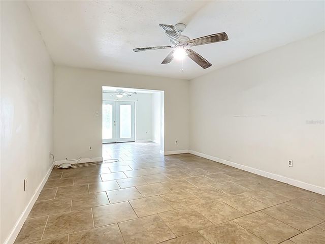 5518 SANDY HILL DRIVE, Orlando, FL 32821