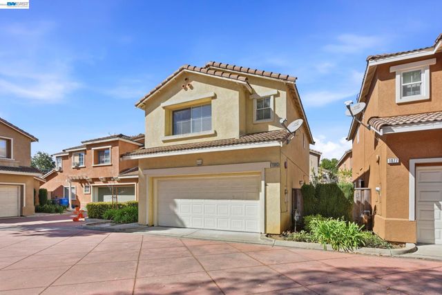 1085 La Brea Ter, Union City, CA 94587