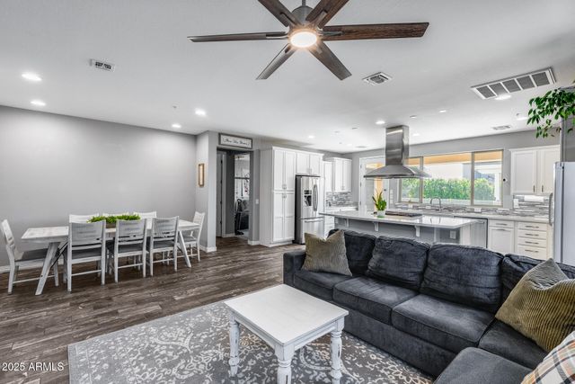 12773 W CARAVEO Place, Peoria, AZ 85383