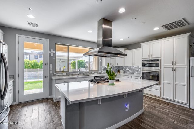 12773 W CARAVEO Place, Peoria, AZ 85383