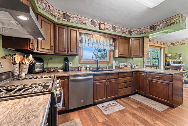 N2737 Welk Road, Markesan, WI 53946