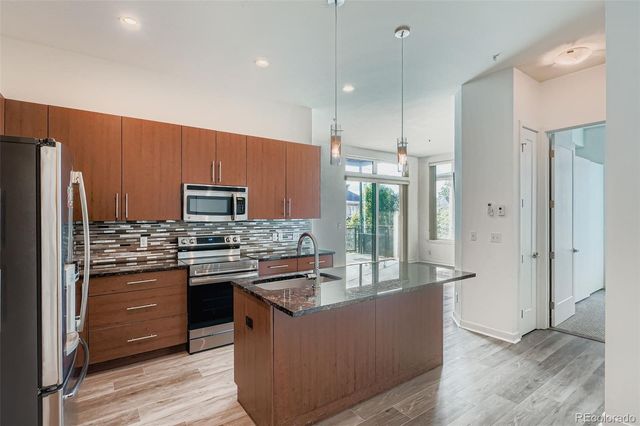 336 E 1st Avenue 200, Denver, CO 80203