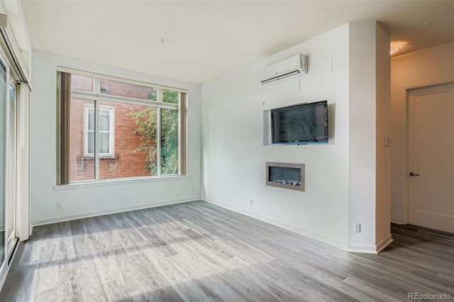 336 E 1st Avenue 200, Denver, CO 80203