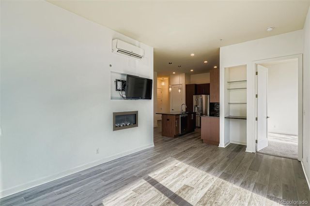 336 E 1st Avenue 200, Denver, CO 80203