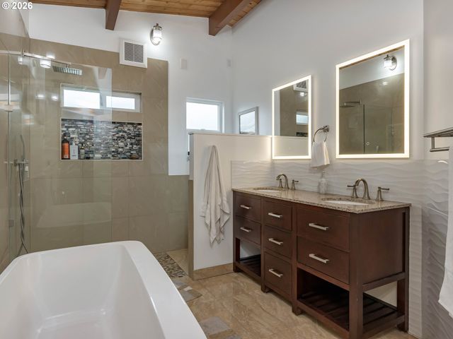 19306 Nw 11TH Ave, Ridgefield, WA 98642