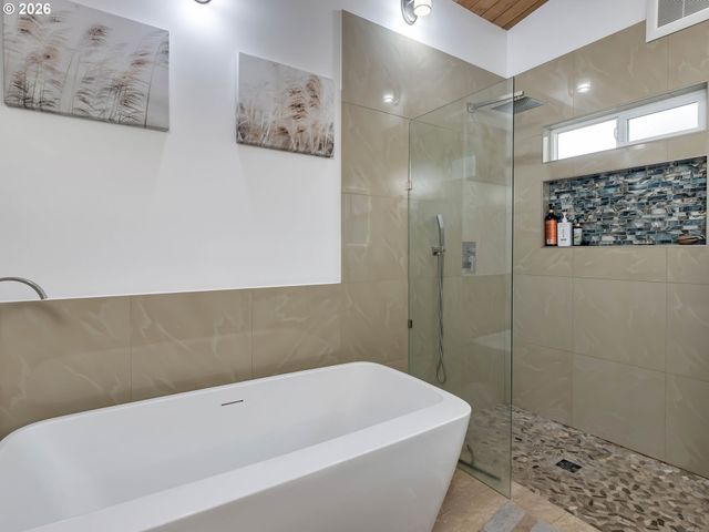 19306 Nw 11TH Ave, Ridgefield, WA 98642