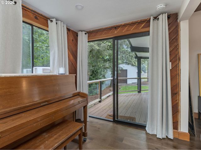 19306 Nw 11TH Ave, Ridgefield, WA 98642