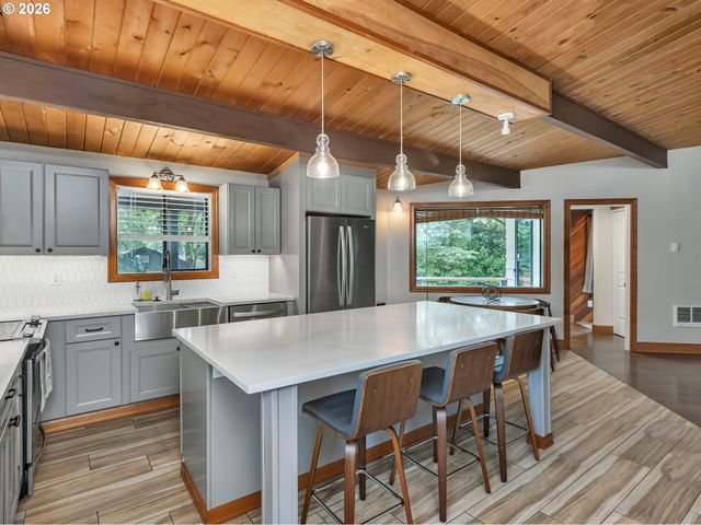 19306 Nw 11TH Ave, Ridgefield, WA 98642