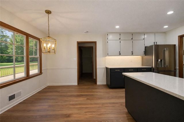 807 Oak Bridge Lane, Fayetteville, GA 30214