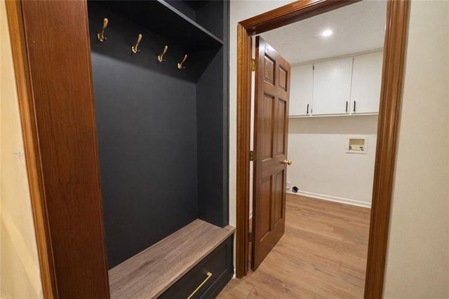 807 Oak Bridge Lane, Fayetteville, GA 30214