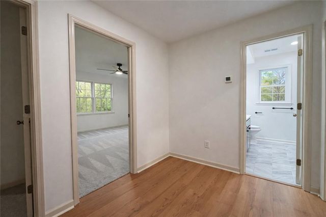 807 Oak Bridge Lane, Fayetteville, GA 30214