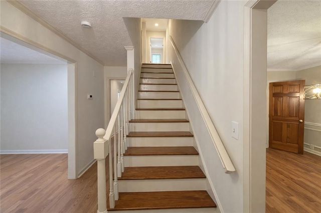 807 Oak Bridge Lane, Fayetteville, GA 30214