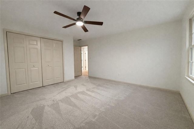 807 Oak Bridge Lane, Fayetteville, GA 30214