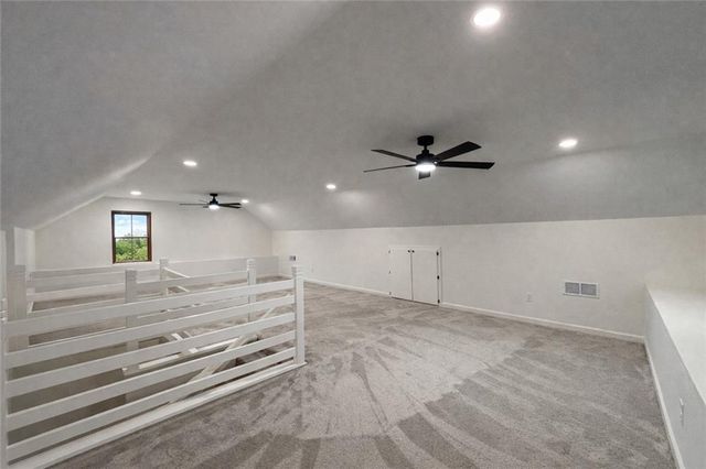 807 Oak Bridge Lane, Fayetteville, GA 30214