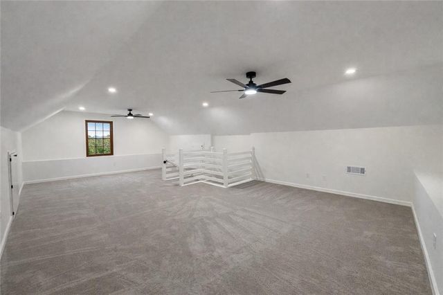 807 Oak Bridge Lane, Fayetteville, GA 30214