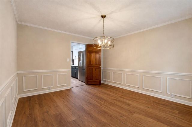 807 Oak Bridge Lane, Fayetteville, GA 30214