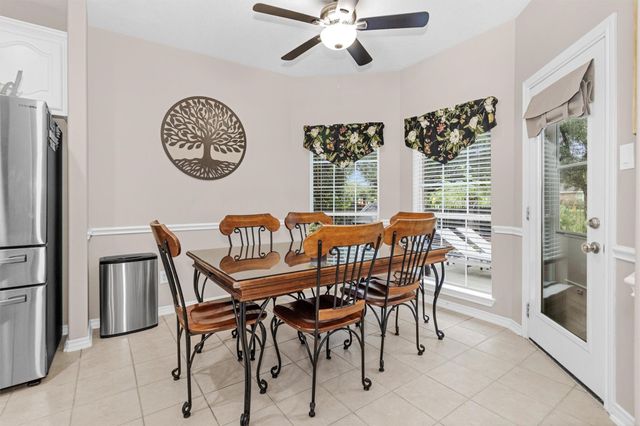 3234 Abbott Lakes Lane, Spring, TX 77386