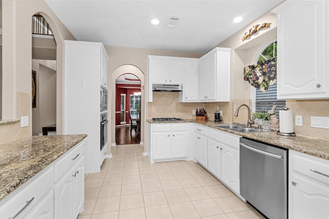 3234 Abbott Lakes Lane, Spring, TX 77386