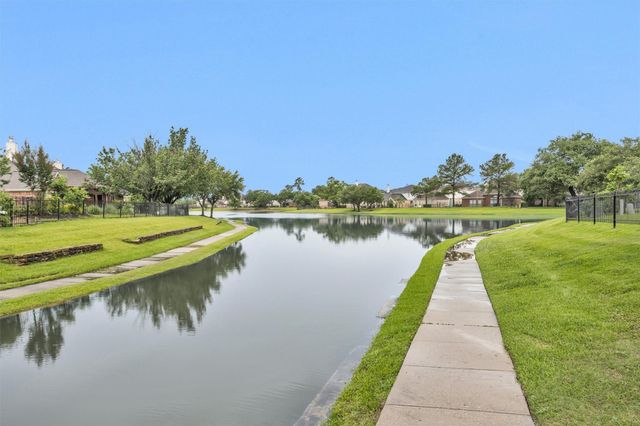 3234 Abbott Lakes Lane, Spring, TX 77386