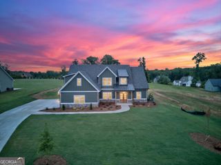 88 Conner Lane, Williamson, GA 30292