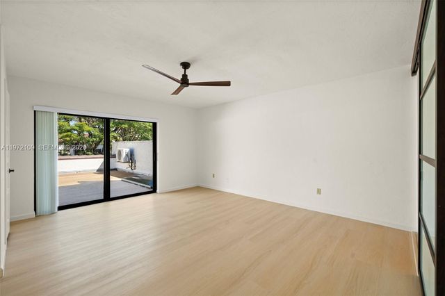 9002 SW 62nd Ter 7-D, Miami, FL 33173