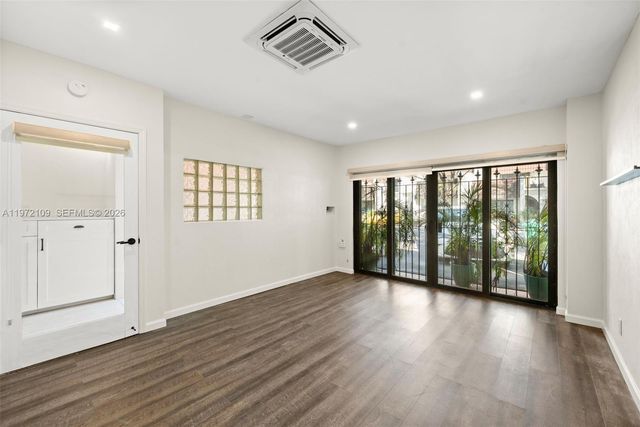 9002 SW 62nd Ter 7-D, Miami, FL 33173