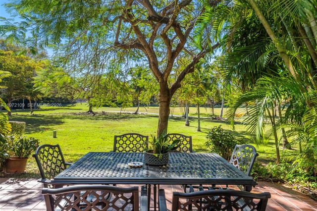 9002 SW 62nd Ter 7-D, Miami, FL 33173