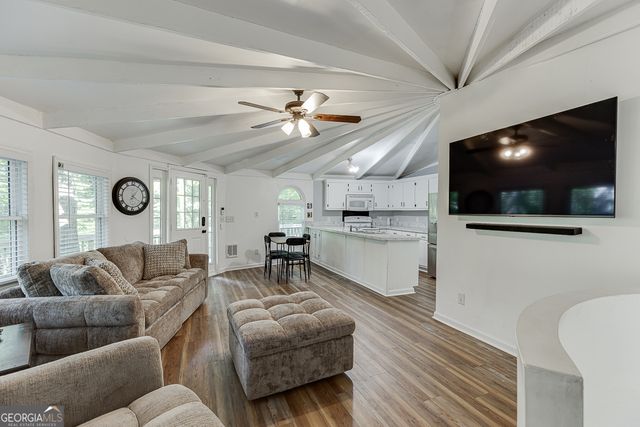 6440 Dogwood Way, Gainesville, GA 30506