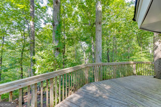 6440 Dogwood Way, Gainesville, GA 30506