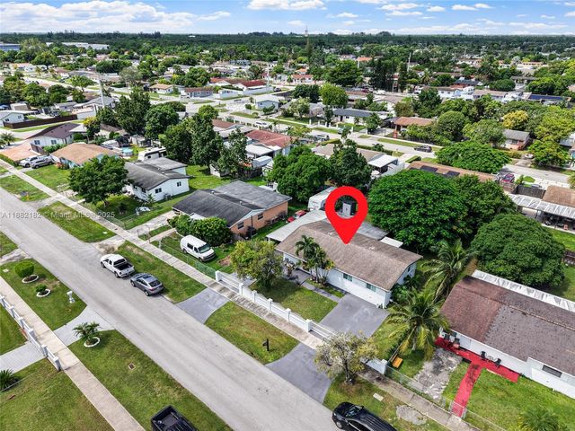 11831 SW 182nd Ter, Miami, FL 33177