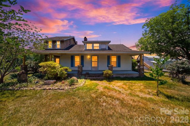 301 Corinth Church Circle, Casar, NC 28620