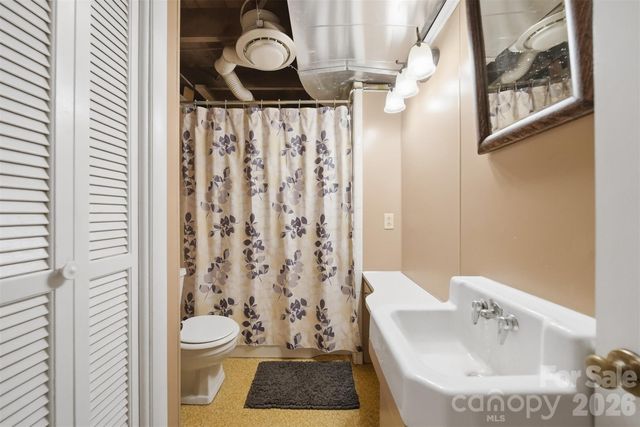 301 Corinth Church Circle, Casar, NC 28620