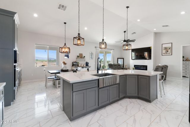 23622 W PASSEO Way, Buckeye, AZ 85326