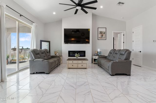 23622 W PASSEO Way, Buckeye, AZ 85326