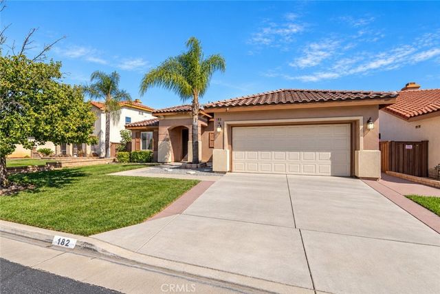 182 La Amistad, Hemet, CA 92545