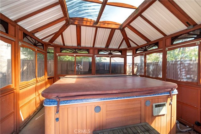 182 La Amistad, Hemet, CA 92545