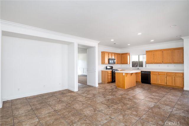 182 La Amistad, Hemet, CA 92545