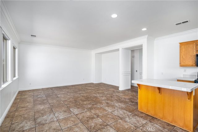 182 La Amistad, Hemet, CA 92545