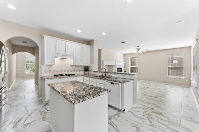 91 S Downy Willow Circle, Spring, TX 77382