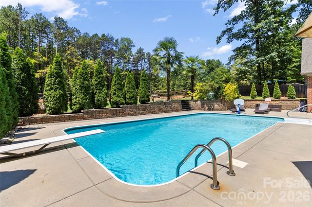 623 Normandy Road, Mooresville, NC 28117