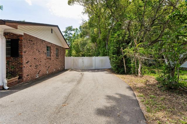 1022 S MILDRED AVENUE, Brooksville, FL 34601