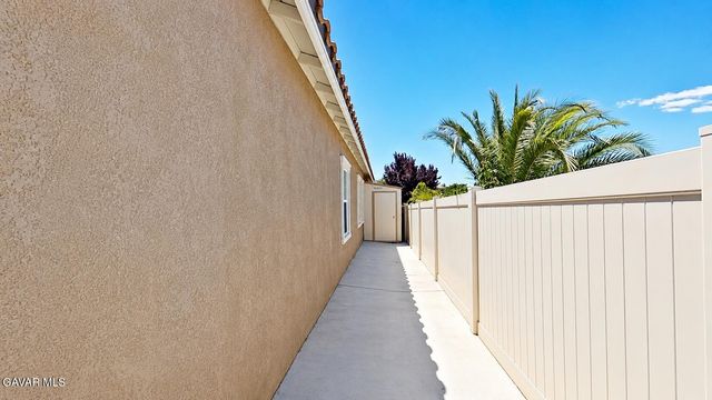 41630 Port Avenue, Palmdale, CA 93551
