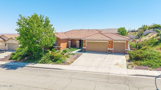 41630 Port Avenue, Palmdale, CA 93551