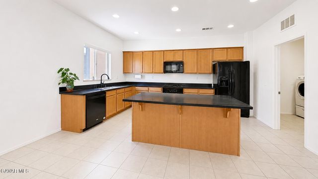 41630 Port Avenue, Palmdale, CA 93551