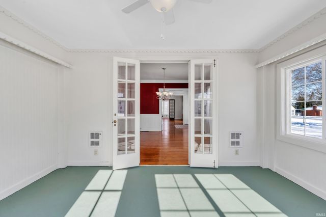 527 N State Street, Kendallville, IN 46755