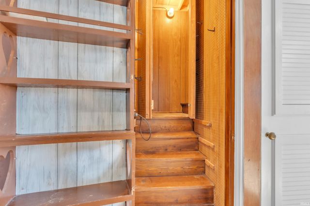 527 N State Street, Kendallville, IN 46755