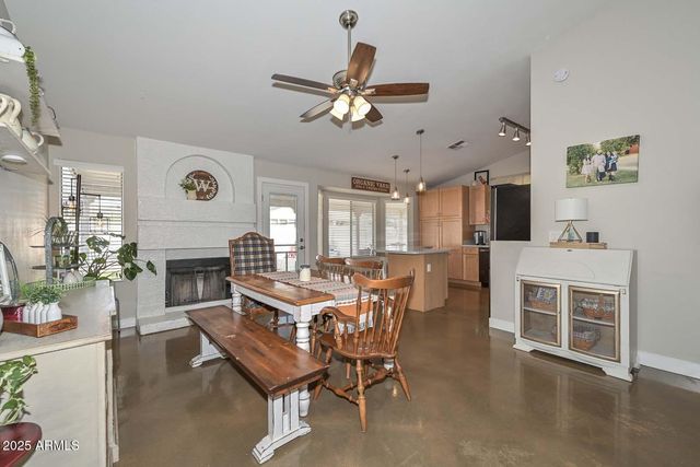 14353 N 76TH Drive, Peoria, AZ 85381