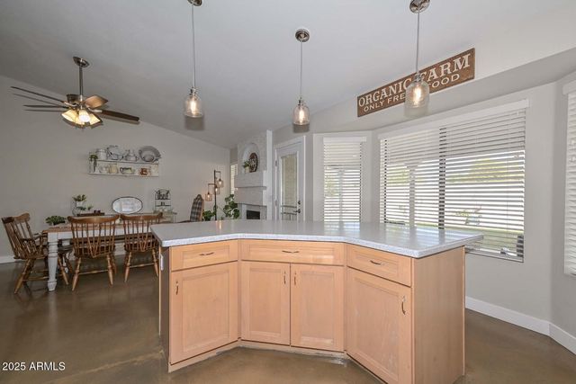 14353 N 76TH Drive, Peoria, AZ 85381