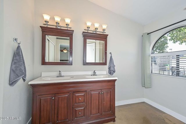 14353 N 76TH Drive, Peoria, AZ 85381