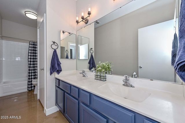 14353 N 76TH Drive, Peoria, AZ 85381